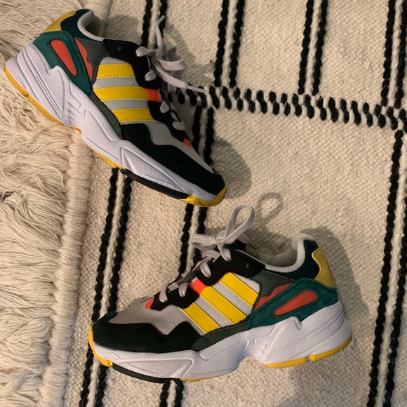 adidas young 95